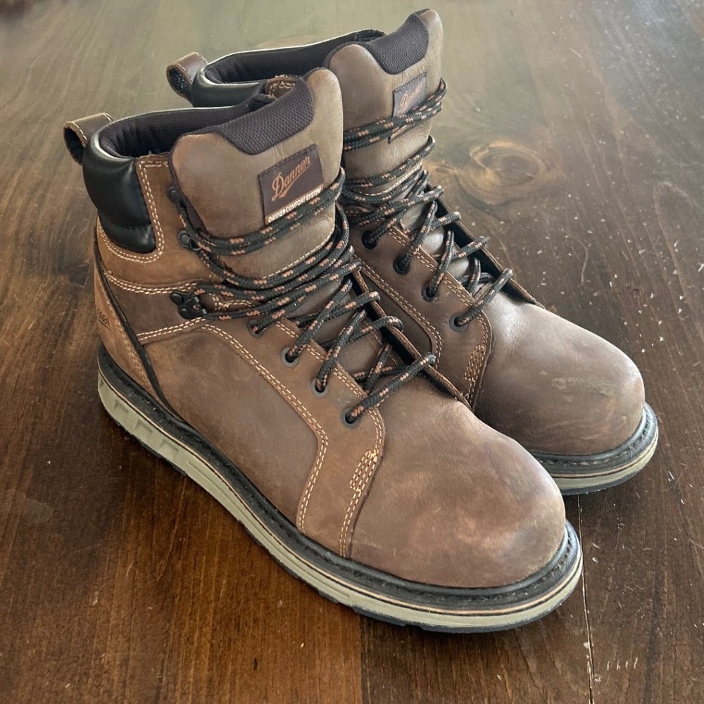 Danner Steel Yard 6" Work Boots Mens 11 EE Brown Steel Toe Leather Workwear